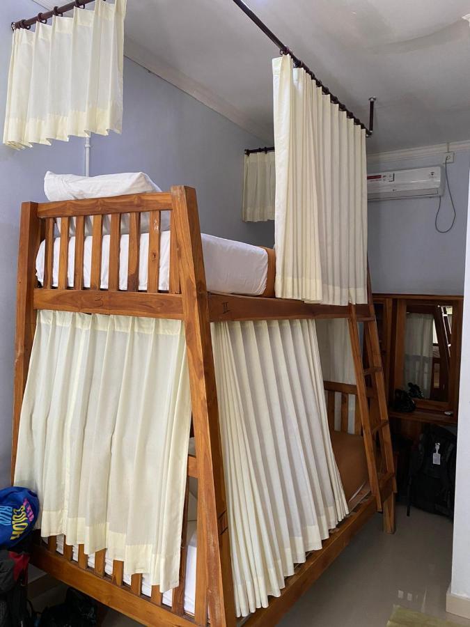 Bintang Hostel And Homestay Sakti Exterior photo