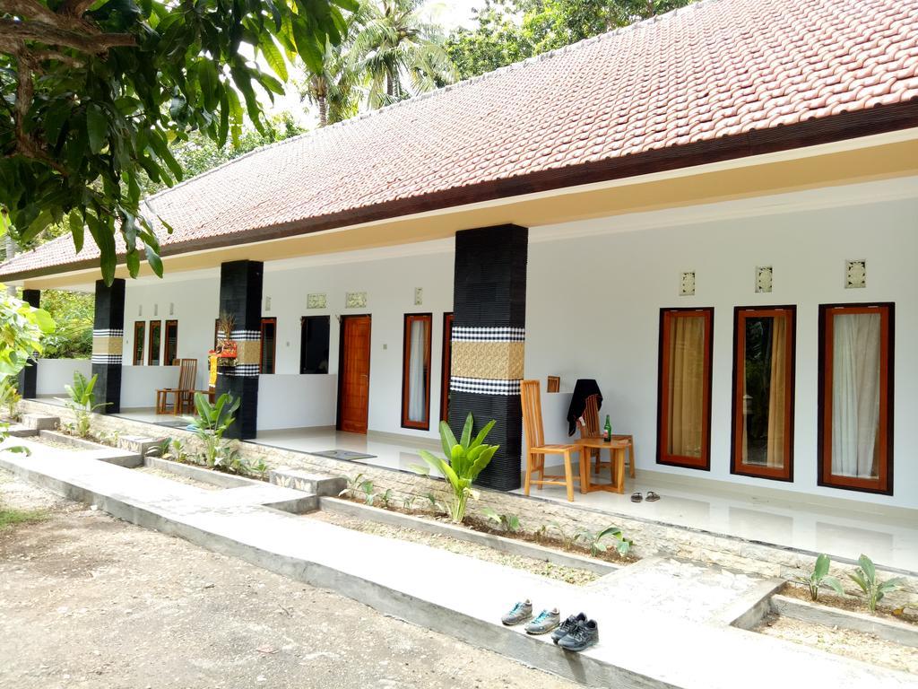 Bintang Hostel And Homestay Toyapakeh Exterior photo